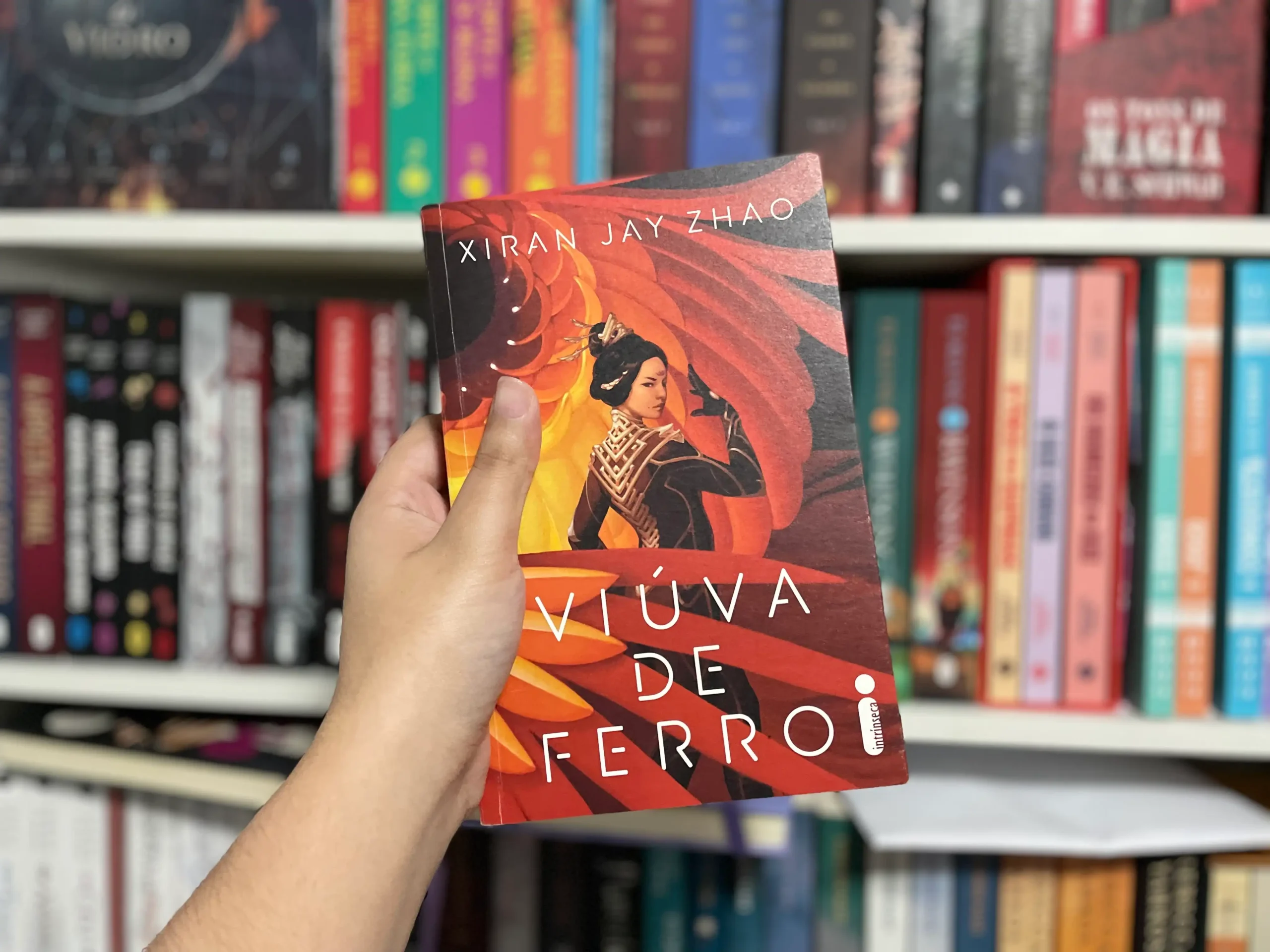 Resenha: Viúva de Ferro – Xiran Jay Zhao